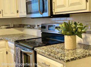 43 Portland St, Holyoke, MA 01040