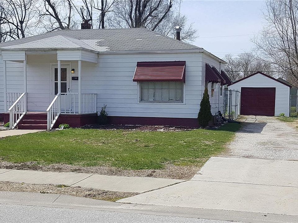 1st image of 845 Pershing St