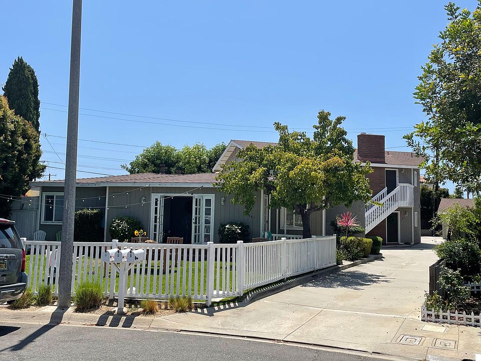 361 La Perle (Unit C Back Upstairs)