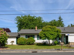 1192 S Spruce St, Burlington, WA 98233