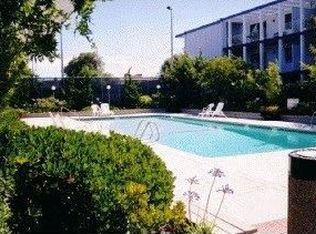 7205 Admiralty Ln, Foster City, CA 94404