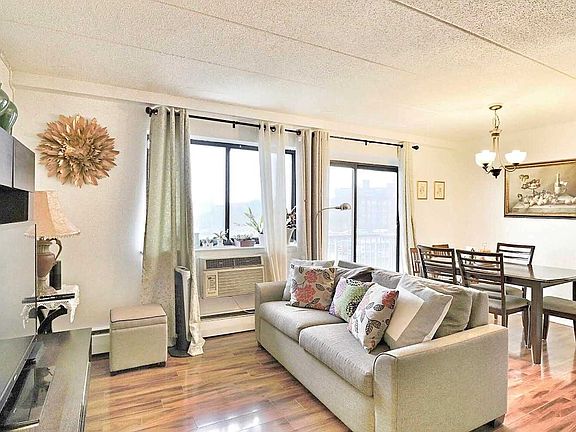 3rd image of 92-29 Queens Blvd #5D