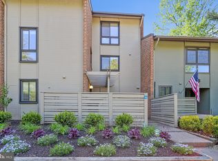 11790 Indian Ridge Rd, Reston, VA 20191