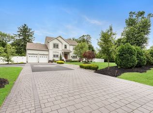 328 Woodward Rd, Manalapan Township, NJ 07726