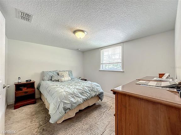 4th image of 740 Kentucky Ave