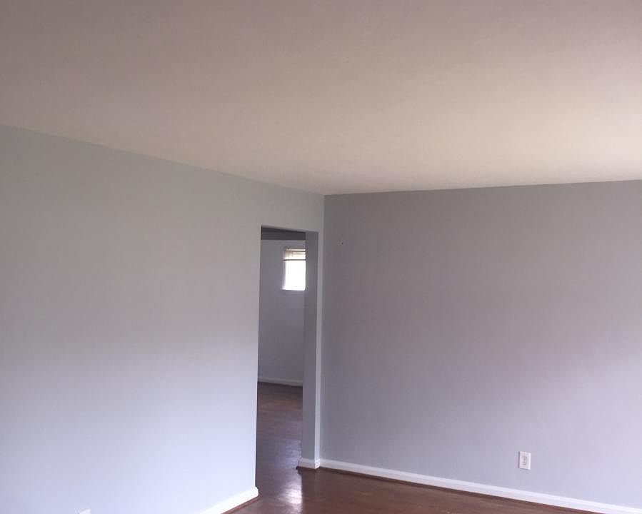 1st image of 25 La Havre Cir
