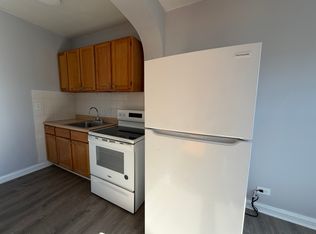 6956 N Ashland Blvd APT 409, Chicago, IL 60626