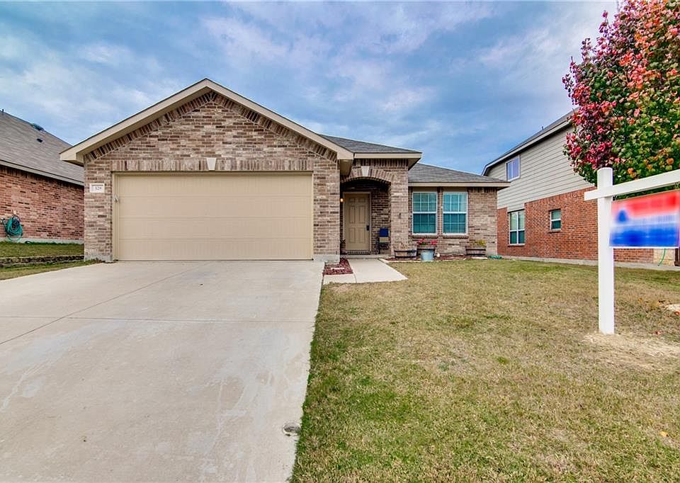 1st image of 328 Amethyst Dr