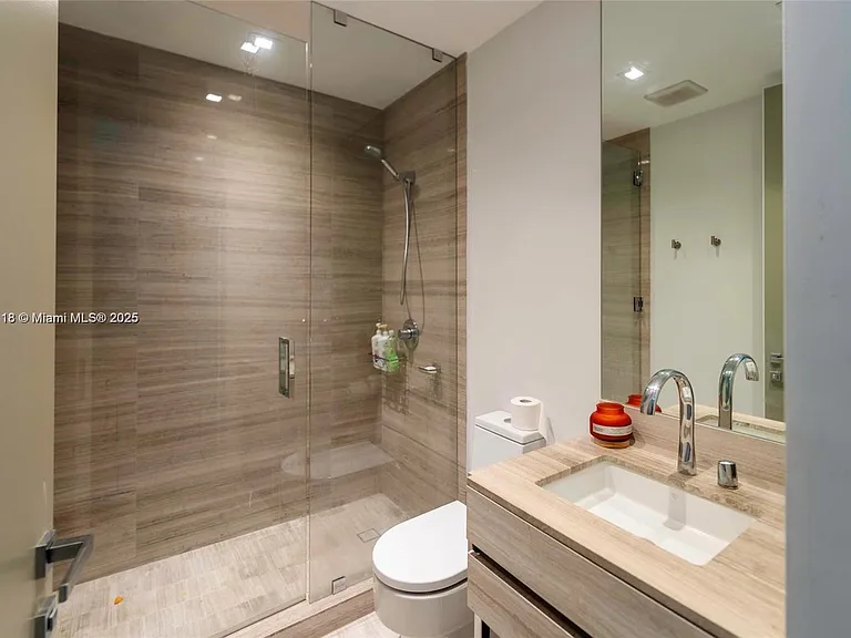 18975 Collins Ave #3004 — Photo 6