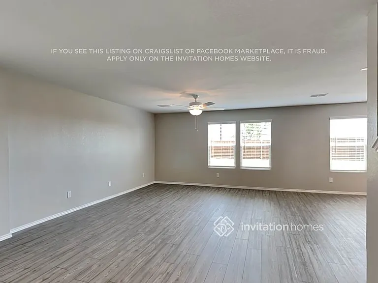 1139 Clear Dusk Ln — Photo 4