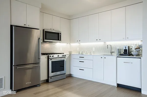 Rented by Citi Habitats | media 12