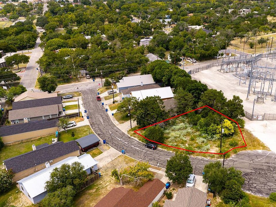 1st image of 1608/10 Woodside Dr
