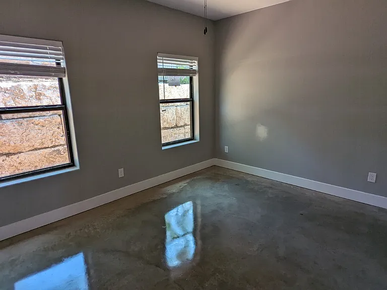 1215 Oak Dr #103 — Photo 6