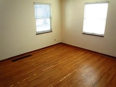 2nd image of 949 Krameria St