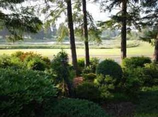 281 E Country Club Dr, Allyn, WA 98524