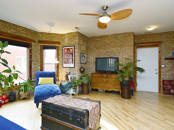 3rd image of 1624 W Columbia Ave APT 2N