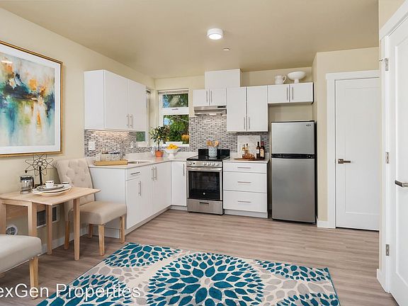4th image of 1307 N Northgate Way #203