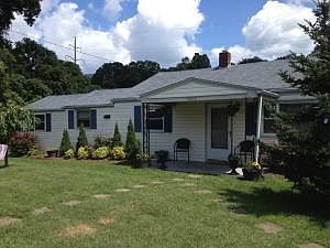 1st image of 4603 Palmer Ave NE
