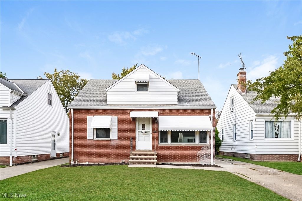 Real estate listing image