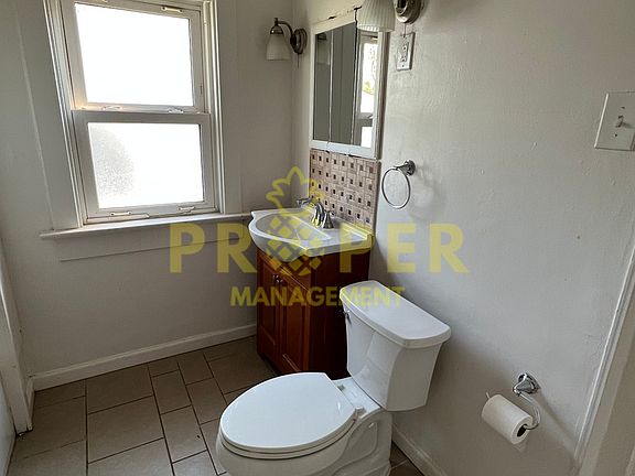 4th image of 29 E Shadyside Dr