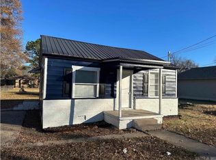 106 Davis St, N Little Rock, AR 72117