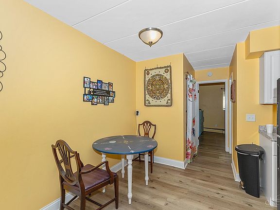 5th image of 5617 Kirby Ave