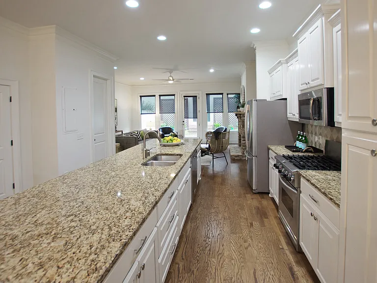 484 Bartram St SE — Photo 7