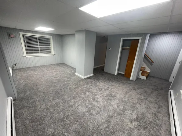 15 Heald St, Old Town, ME 04468