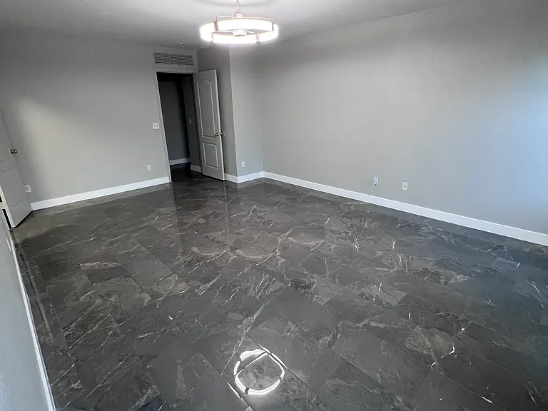 W Crocus Dr — Photo 20