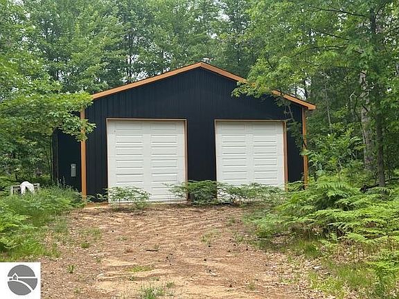 2nd image of 10384 W Rosted Rd