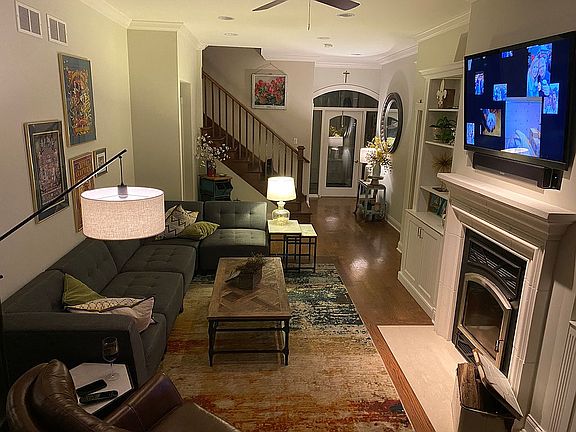 4th image of 40600 N Grand Ave
