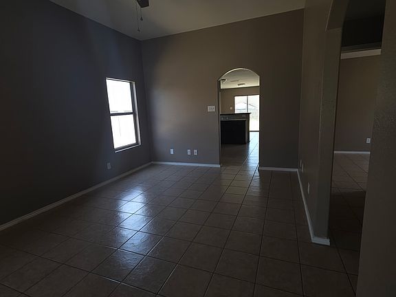2nd image of 629 Susie Dr