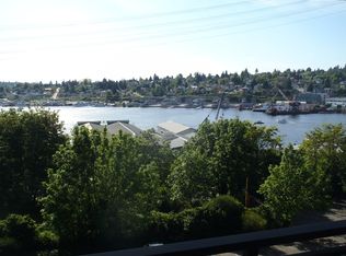 3217 Eastlake Ave E APT 401, Seattle, WA 98102