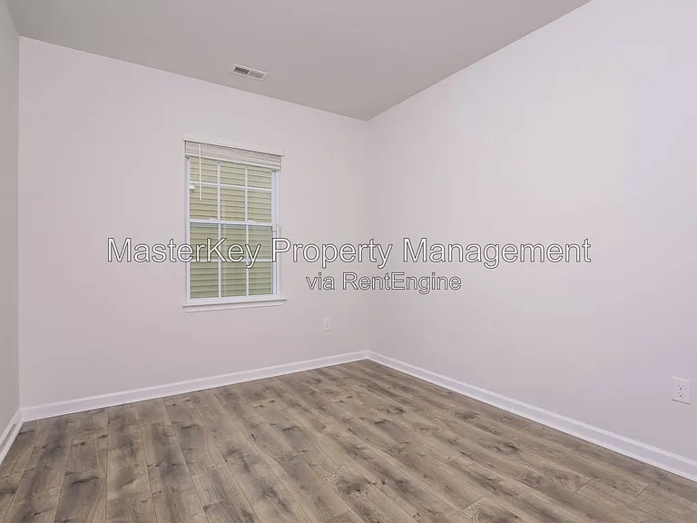 633 Birchhead Dr — Photo 9