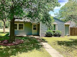 1121 N Plum St, Wellington, KS 67152