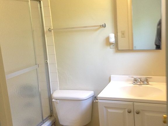 5th image of 224 N Olive St APT E