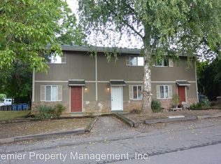 1017 W 21st St, Vancouver, WA 98660