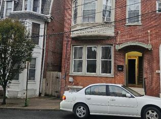 814 W 8th St, Wilmington, DE 19801