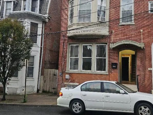 814 W 8th St, Wilmington, DE 19801