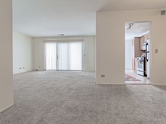 3rd image of 270 Kings Mill Ct Unit A-2