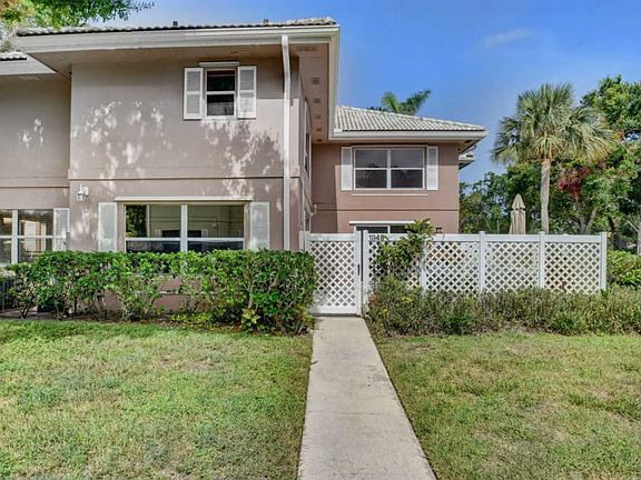 2nd image of 1948 Stratford Way