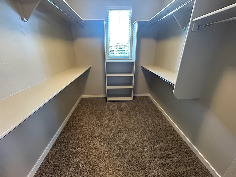 1725 E Bellalucca Ln — Photo 19