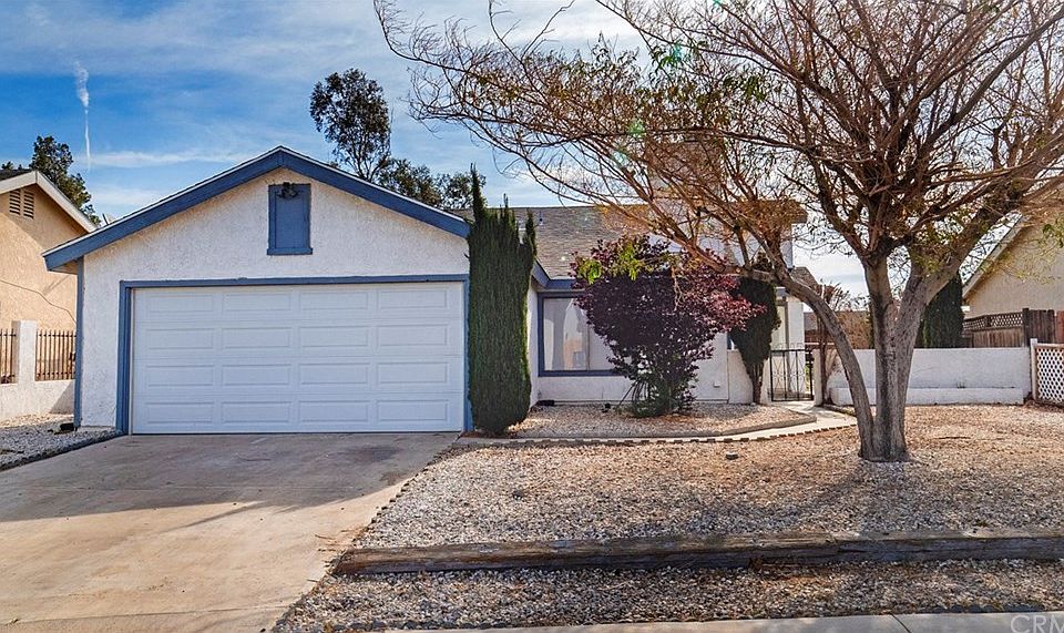 1st image of 9165 Applewood Ln