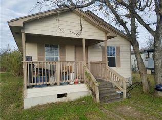 107 E Brenham St, Manor, TX 78653