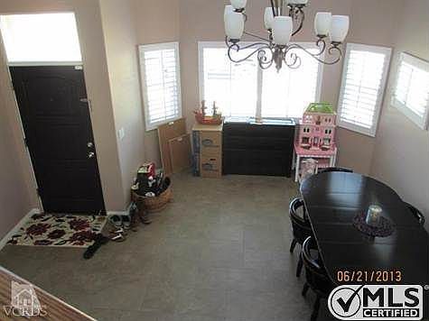 4th image of 171 Hoover Ave
