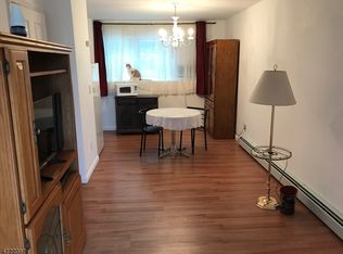 48 Mase Rd, Lake Hopatcong, NJ 07849