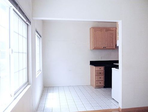 1st image of 2326 Pacific Ave APT C
