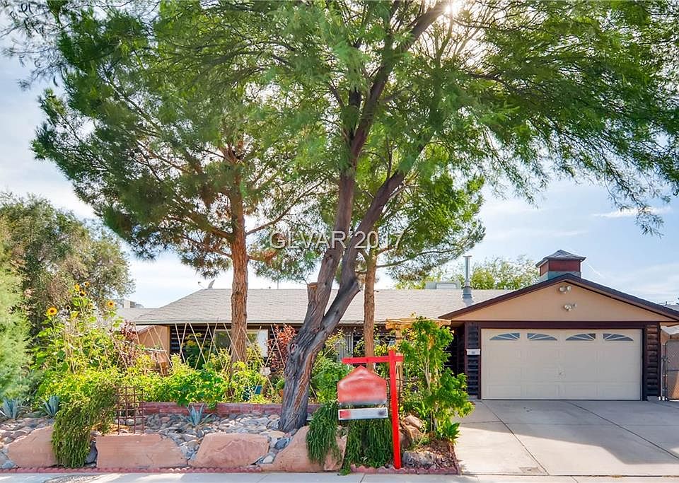 1st image of 728 Connie Dr