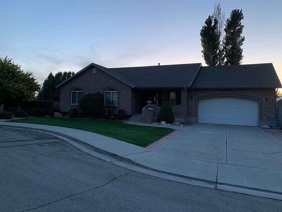 1st image of 1447 N 260 E