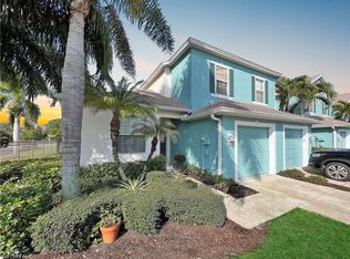 3650 Pine Oak Cir APT 101, Fort Myers, FL 33916